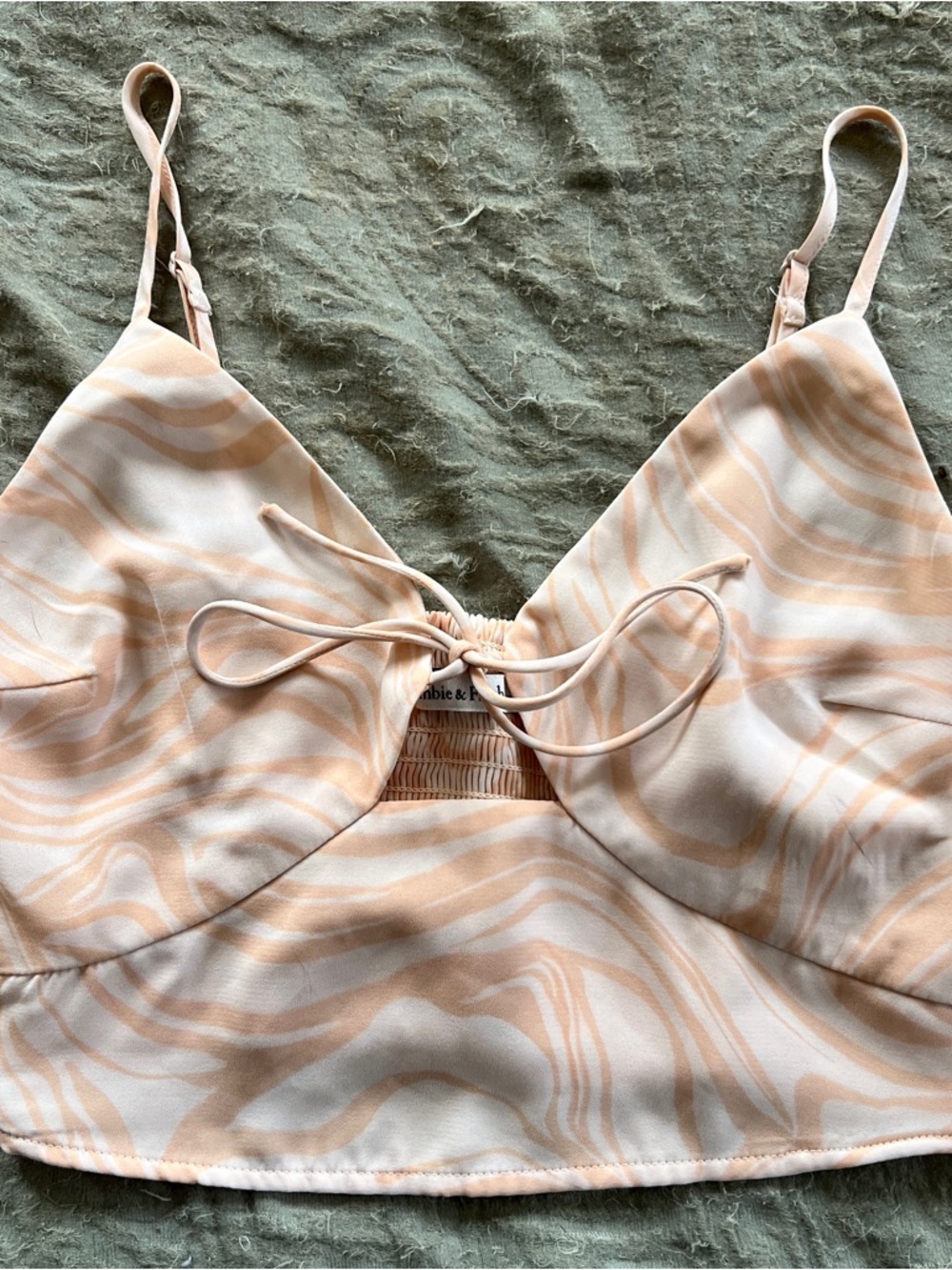 Abercrombie & Fitch Women’s Spaghetti Strap Crop Top Size XS Festival Summer‎